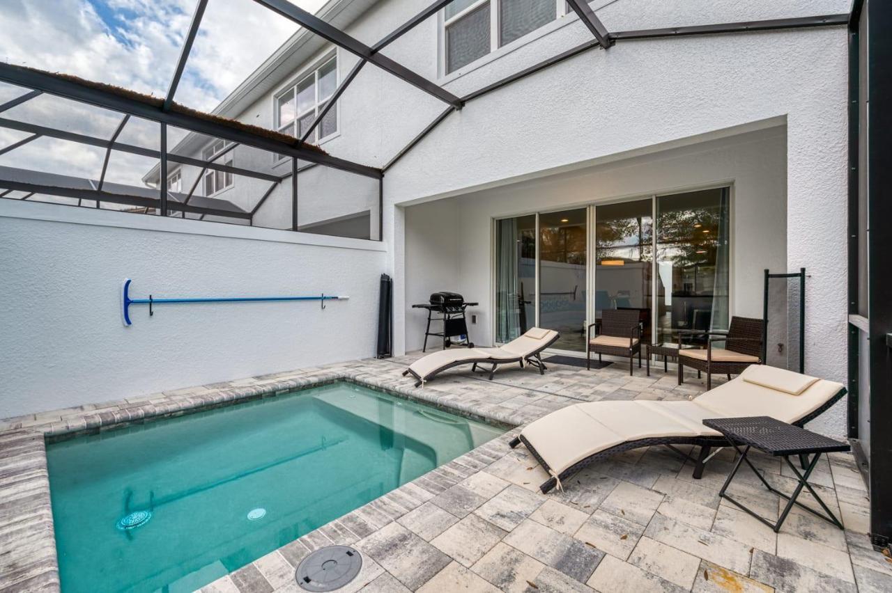 Pleasant Townhome With Private Pool Near Disney Four Corners Exteriör bild