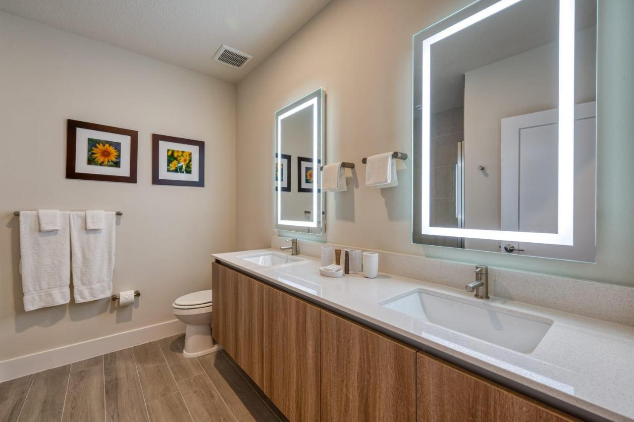 Pleasant Townhome With Private Pool Near Disney Four Corners Exteriör bild