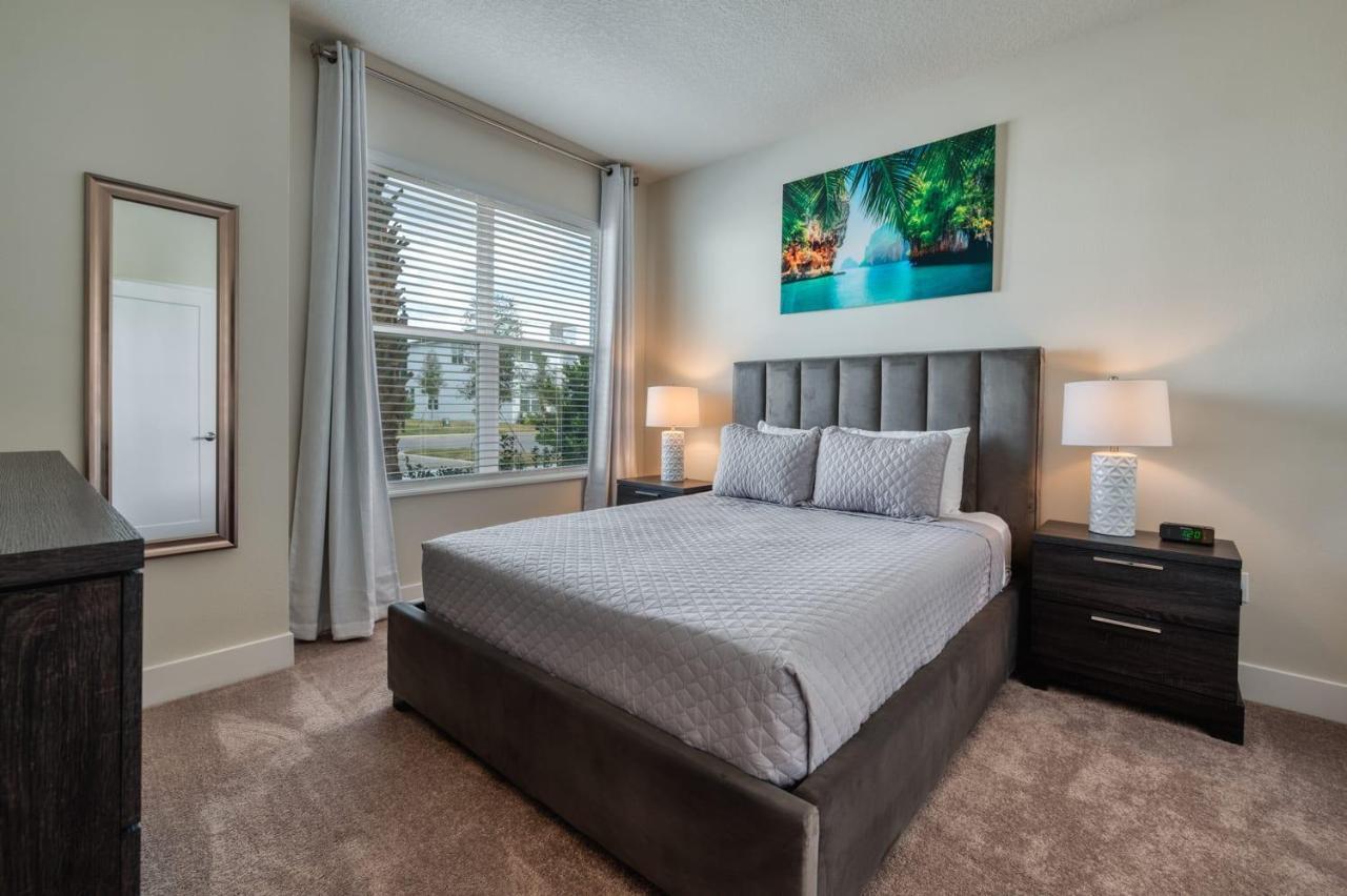 Pleasant Townhome With Private Pool Near Disney Four Corners Exteriör bild