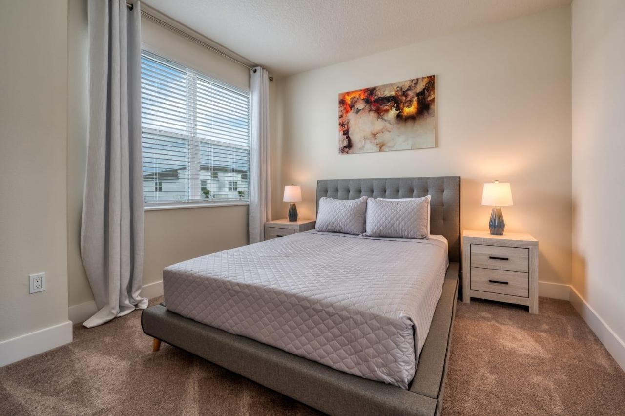 Pleasant Townhome With Private Pool Near Disney Four Corners Exteriör bild