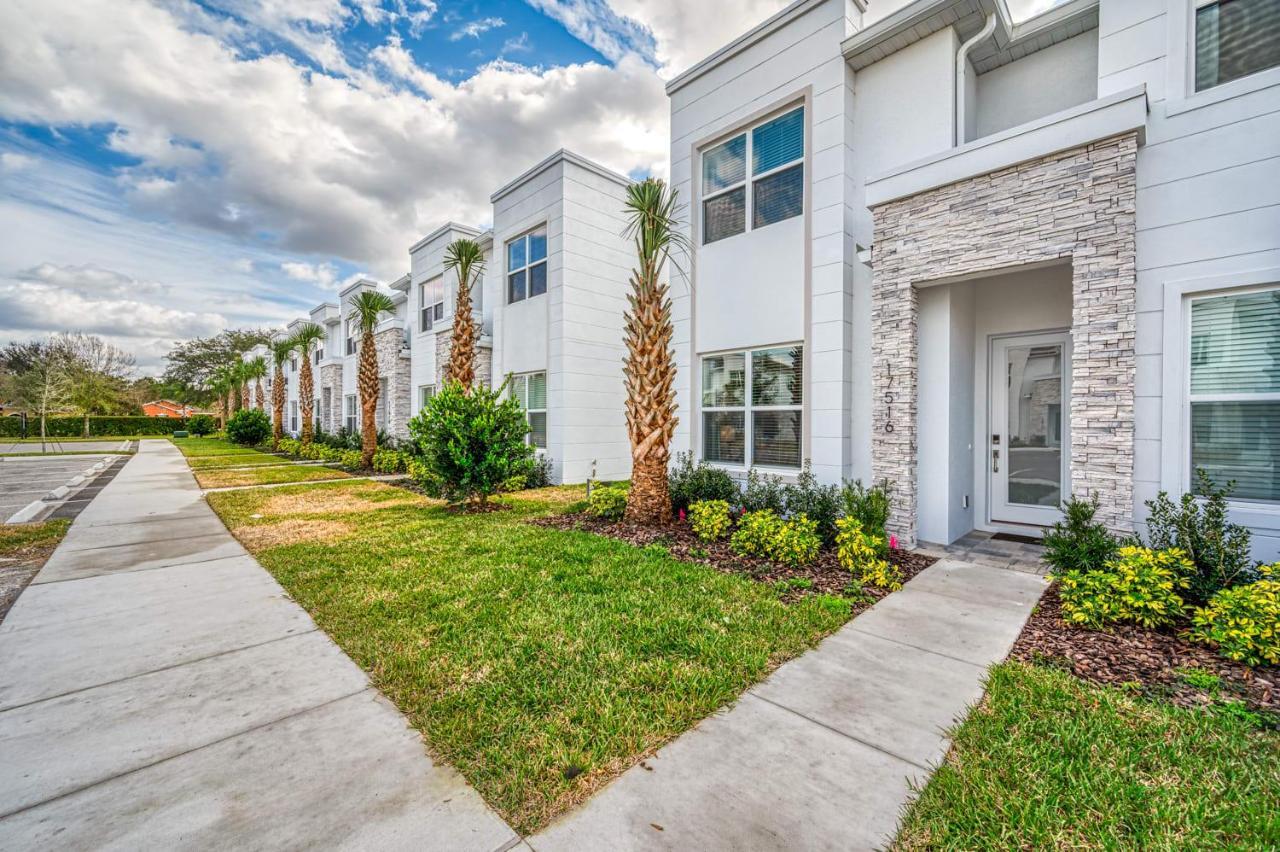 Pleasant Townhome With Private Pool Near Disney Four Corners Exteriör bild